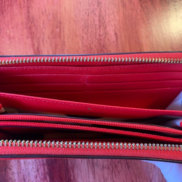 Kate Spade Cameron Wallet Large in Hot Chili - Picture 7 of 7